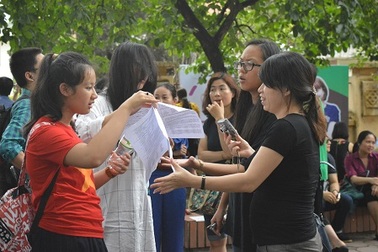 Thú vị với đề thi Tiếng Anh của trường chuyên Ngữ