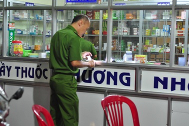 Bắt nghi phạm xin “đểu” rồi đâm chết nữ chủ tiệm thuốc tây