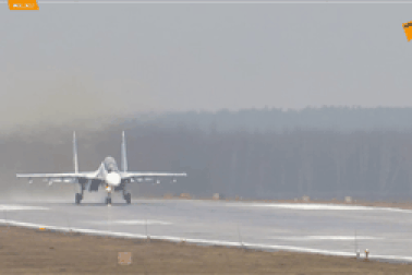 Su-30SM và Su-35 Nga phá hủy lá chắn phòng không của Ukraine