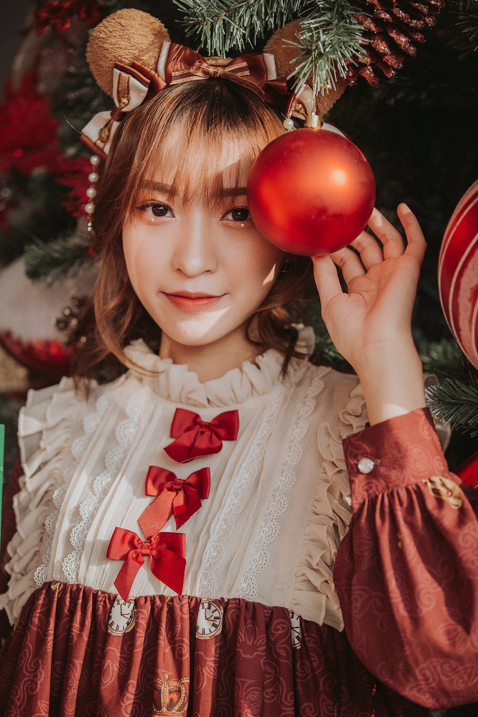 Bộ ảnh đón Giáng sinh ngọt ngào của nữ sinh xứ Nghệ - 7 Bộ ảnh đón Giáng sinh ngọt ngào của nữ sinh xứ Nghệ - 7