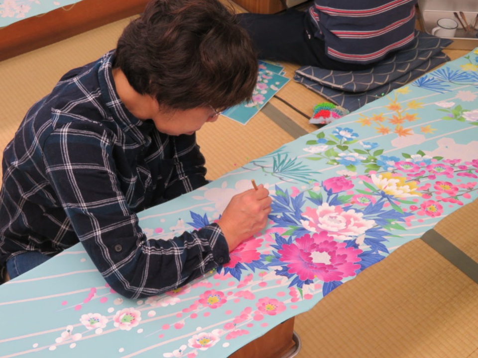 Mục sở thị nhuộm kimono bằng kỹ thuật Kaga Yuzen ở Kanazawa - 5 Mục sở thị nhuộm kimono bằng kỹ thuật Kaga Yuzen ở Kanazawa - 5