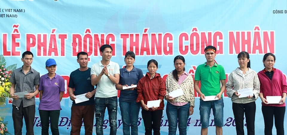 150 doanh nghiệp và hơn 2.600 lao động bị ảnh hưởng do dịch Covid-19 - 2 150 doanh nghiệp và hơn 2.600 lao động bị ảnh hưởng do dịch Covid-19 - 2