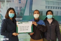 Hơn 350 triệu đồng của bạn đọc Dân trí đến với thiếu nữ mắc bệnh hiểm nghèo