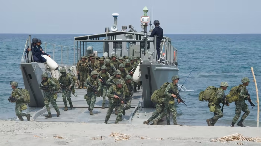 Philippines cho phép Mỹ tiếp cận thêm 4 căn cứ quân sự - 1 Philippines cho phép Mỹ tiếp cận thêm 4 căn cứ quân sự - 1
