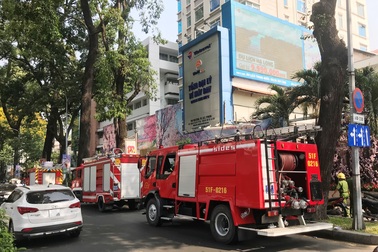 Hàng chục lính cứu hỏa “nháo nhào” vì tin báo cháy giả
