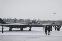 Không quân Nga nhận thêm lô tiêm kích "bóng ma bầu trời" Su-57