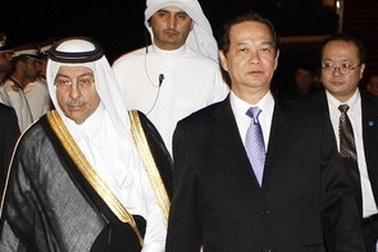 Thủ tướng thăm chính thức Qatar 