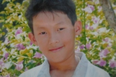 Truy tặng Huy hiệu “Tuổi trẻ dũng cảm” cho học sinh quên mình cứu bạn