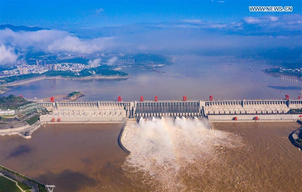 Đập Tam Hiệp “căng mình” đón trận lũ thứ 4 trên sông Dương Tử - 2 Đập Tam Hiệp “căng mình” đón trận lũ thứ 4 trên sông Dương Tử - 2
