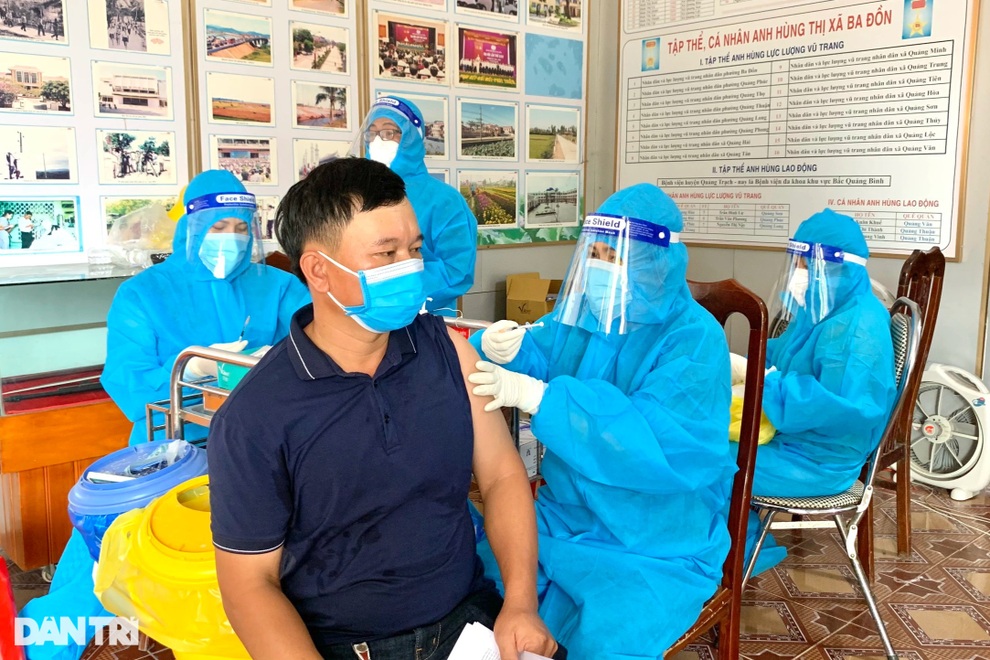 Sáng 7/10, Hà Nội và nhiều tỉnh phát sinh F0 trở về từ các tỉnh phía Nam - 4 Sáng 7/10, Hà Nội và nhiều tỉnh phát sinh F0 trở về từ các tỉnh phía Nam - 4