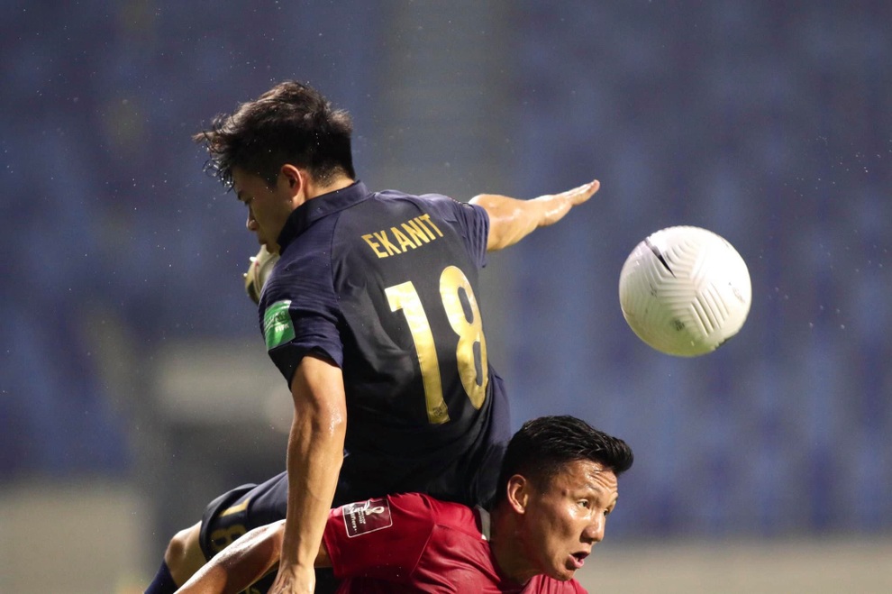 Thái Lan 2-2 Indonesia: Kết quả thất vọng với đoàn quân HLV Nishino - 4 Thái Lan 2-2 Indonesia: Kết quả thất vọng với đoàn quân HLV Nishino - 4