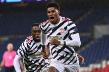 Fernandes, Rashford lập công, Man Utd lại thắng trên sân PSG