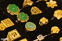 Chênh lệch vàng trong nước và thế giới chưa tới 10 triệu đồng mỗi lượng