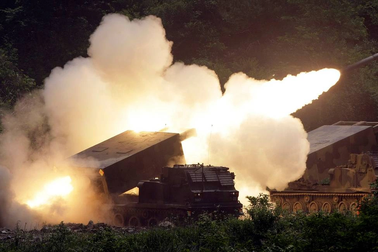 Triều Tiên mô phỏng tấn công hạt nhân chiến thuật vào Hàn Quốc