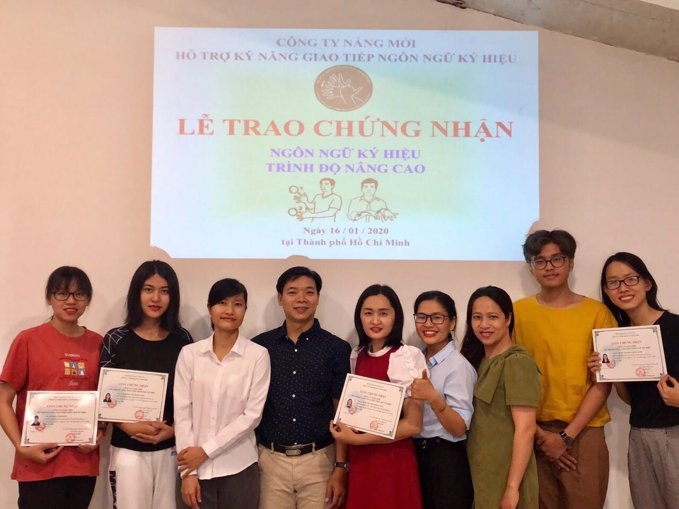 Tâm thư của cựu học sinh khiếm thính gửi các thầy cô năm xưa - 3 Tâm thư của cựu học sinh khiếm thính gửi các thầy cô năm xưa - 3