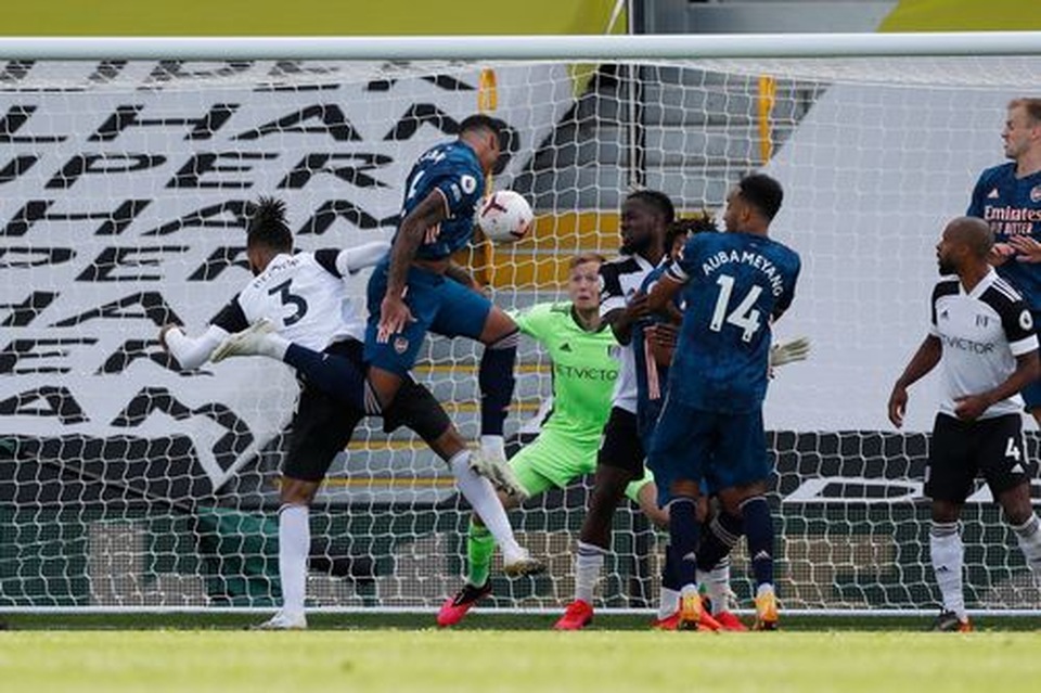 Nhìn lại trận đấu Arsenal nhẹ nhàng đoạt ba điểm từ tay Fulham - 8 Nhìn lại trận đấu Arsenal nhẹ nhàng đoạt ba điểm từ tay Fulham - 8