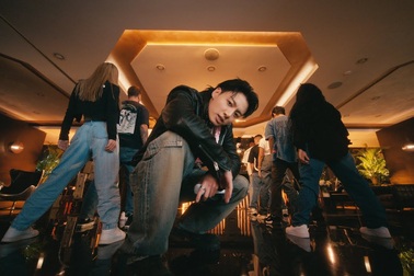 Video clip "3D" của Jungkook gây sốt toàn cầu