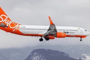 Hàng loạt chuyến bay đến Ukraine bị hủy trước nguy cơ xung đột