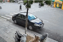 Phóng nhanh vượt đèn đỏ, thanh niên gây tai nạn kinh hoàng cho người khác