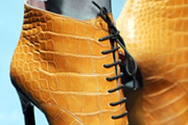 BST giày/dép Missoni và Alexander McQueen