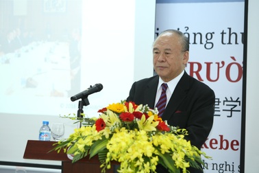 Cố vấn Liên minh nghị sĩ hữu nghị Việt Nhật thao giảng tại Việt Nam