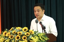 Trung tướng Mai Hoàng kiến nghị TPHCM đầu tư xe chuyên dụng cho công an xã