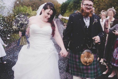 Vội vàng chia tay 13 ngày sau khi cưới vì phát hiện chồng là tội phạm ấu dâm