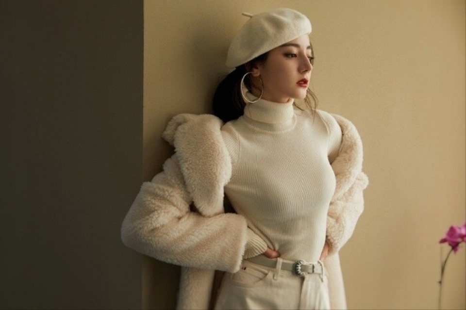 Địch Lệ Nhiệt Ba ngày càng sành điệu, quyến rũ - 17