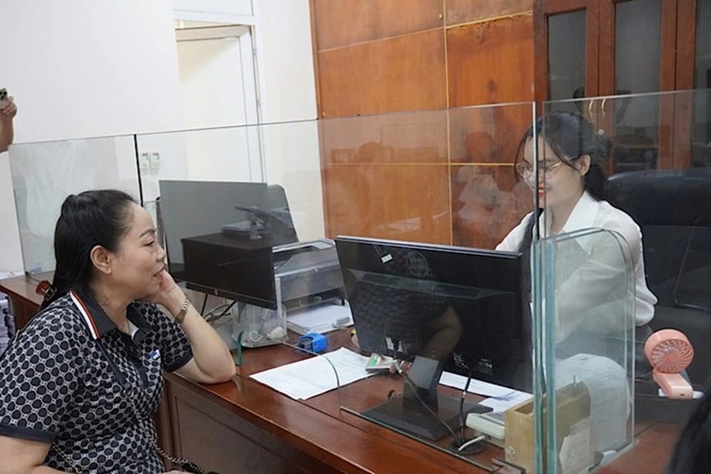 Sản phụ Thái Lan sinh con khi đi du lịch, làm giấy khai sinh tại Quảng Trị - 1 Sản phụ Thái Lan sinh con khi đi du lịch, làm giấy khai sinh tại Quảng Trị - 1