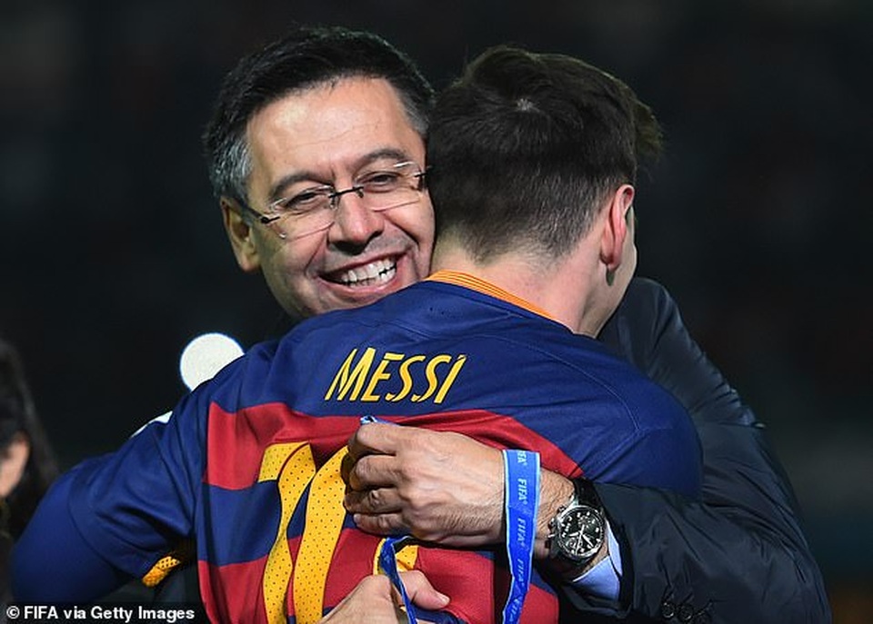 Barcelona dính cáo buộc tham nhũng giữa tâm bão Messi đòi rời Nou Camp - 1 Barcelona dính cáo buộc tham nhũng giữa tâm bão Messi đòi rời Nou Camp - 1