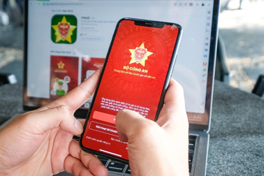 Cách tích hợp giấy phép lái xe vào ứng dụng VNeID để dùng thay bản cứng