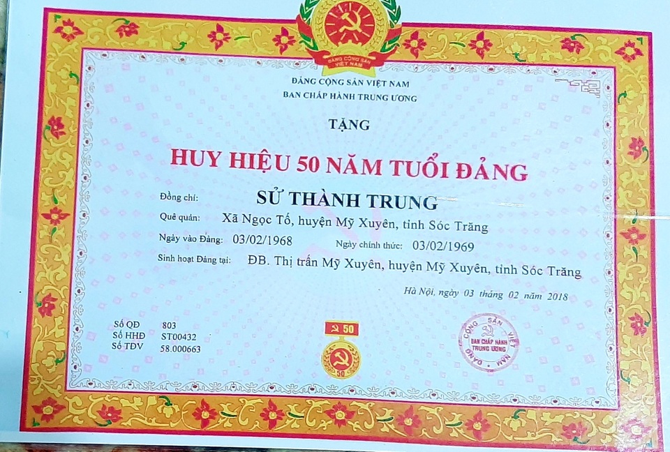 Gian nan tìm công lý của nguyên Chủ tịch huyện kiện Ủy ban tỉnh Sóc Trăng - 2 Gian nan tìm công lý của nguyên Chủ tịch huyện kiện Ủy ban tỉnh Sóc Trăng - 2
