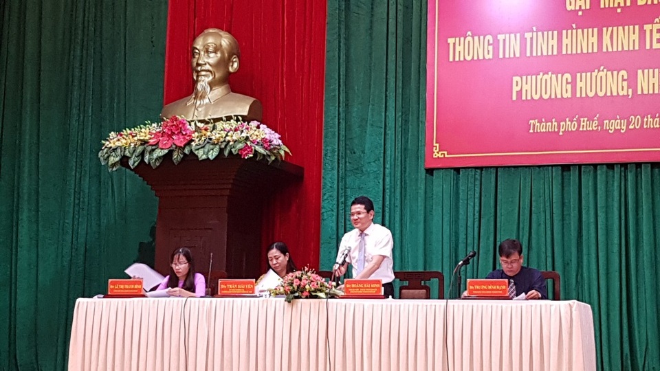 Chủ nhà tự nguyện tháo dỡ công trình sai phạm cứng đầu bậc nhất TP Huế - 2 Chủ nhà tự nguyện tháo dỡ công trình sai phạm cứng đầu bậc nhất TP Huế - 2