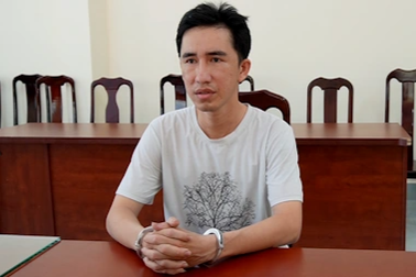 Gài ma túy vào xe máy cô gái để trả thù mâu thuẫn việc bán chó, mèo