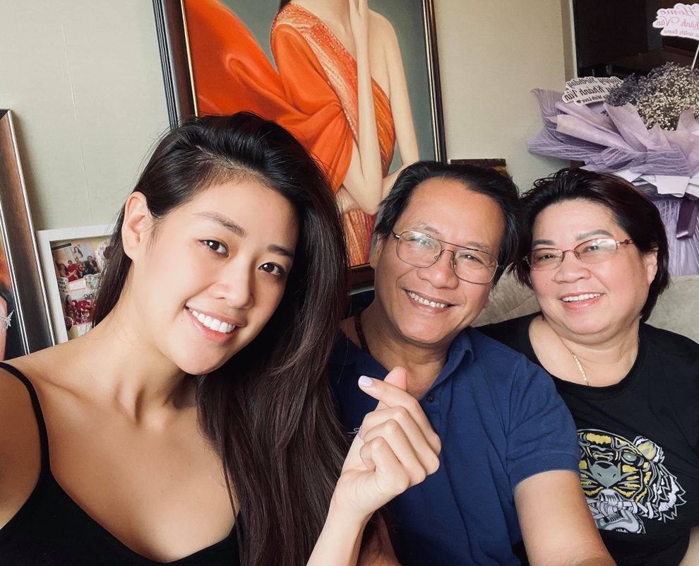 Nghệ sĩ nặng lòng nhưng vẫn gửi tinh thần lạc quan khi TPHCM giãn cách - 2 Nghệ sĩ nặng lòng nhưng vẫn gửi tinh thần lạc quan khi TPHCM giãn cách - 2
