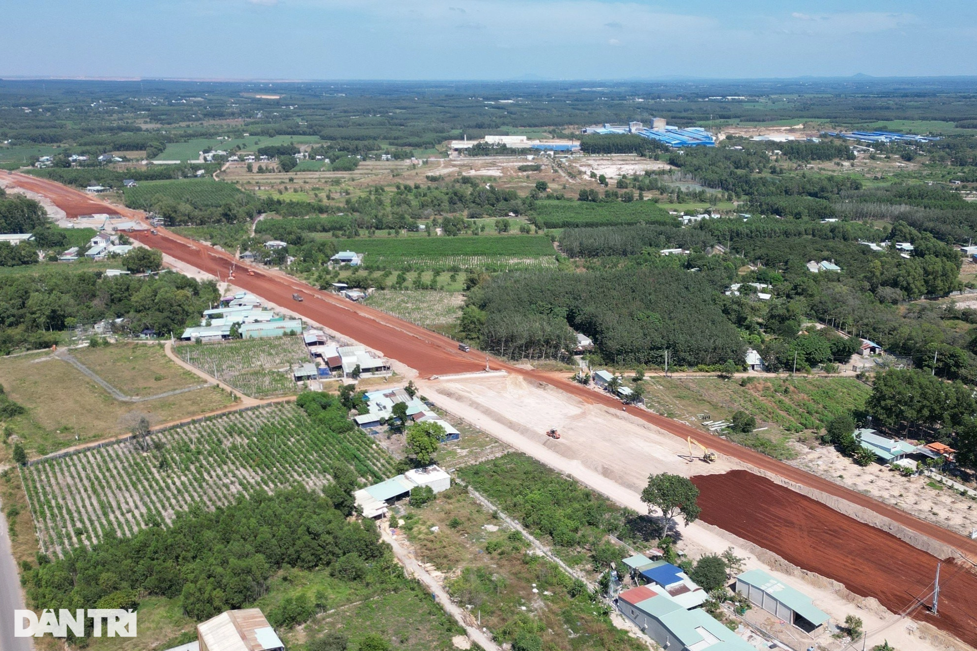 Cao tốc Biên Hòa - Vũng Tàu dần thành hình - 2 Cao tốc Biên Hòa - Vũng Tàu dần thành hình - 2
