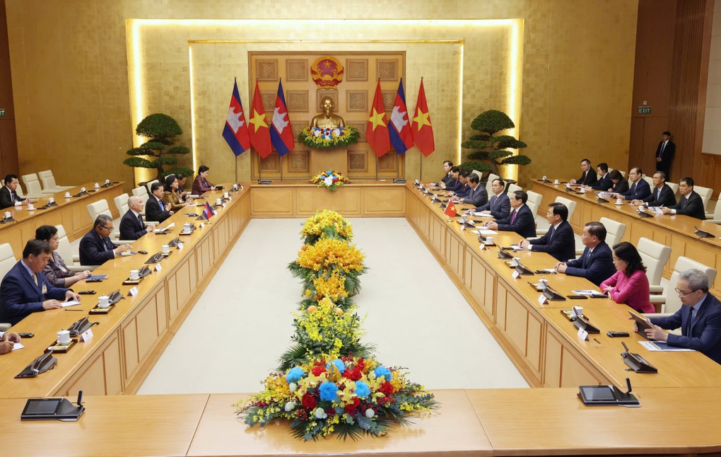 Thủ tướng Phạm Minh Chính tiếp kiến Quốc vương Campuchia - 2 Thủ tướng Phạm Minh Chính tiếp kiến Quốc vương Campuchia - 2