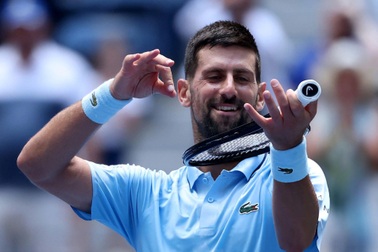 Djokovic vượt qua kỷ lục của Ferderer tại Grand Slam