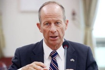 Quan chức Mỹ chỉ trích hành vi bắt nạt của Trung Quốc trên Biển Đông