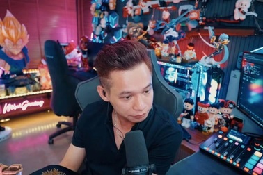 Văng tục, hút shisha Độ mixi vẫn có triệu người hâm mộ: Thần tượng dễ dãi?