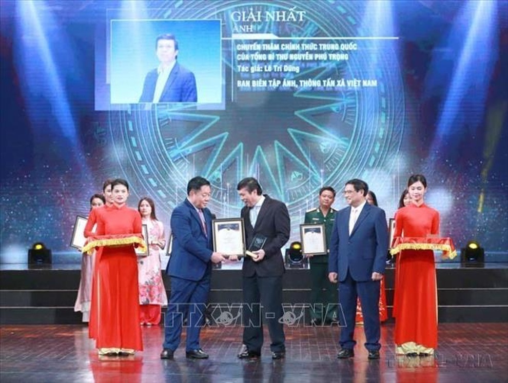 95 năm truyền thống ngành Tuyên giáo của Đảng: Phát huy vai trò đi trước mở đường - 12 95 năm truyền thống ngành Tuyên giáo của Đảng: Phát huy vai trò đi trước mở đường - 12
