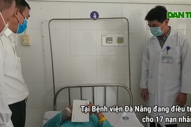 Nạn nhân kể lại phút kinh hoàng xe khách và xe đầu kéo tông nhau
