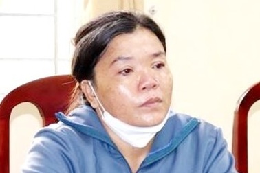 Sóc Trăng: Bắt người phụ nữ chây ì, không chấp hành án