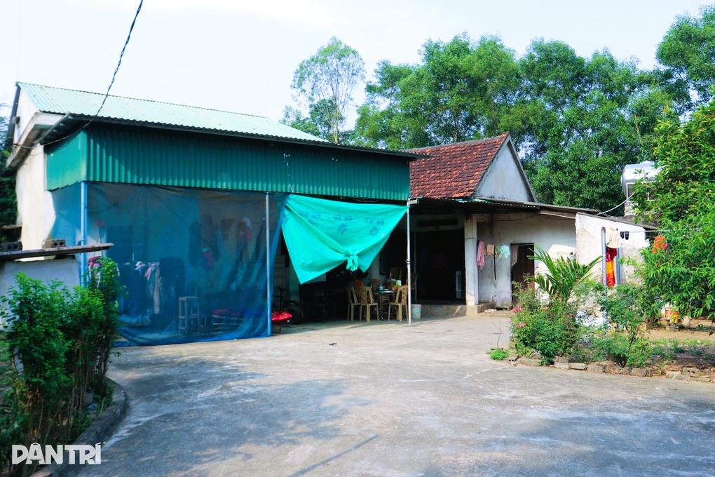 Sự sống mong manh của nữ sinh xinh đẹp sau vụ tai nạn kinh hoàng - 7 Sự sống mong manh của nữ sinh xinh đẹp sau vụ tai nạn kinh hoàng - 7