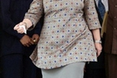 Cựu Tổng thống Indonesia “tuyển bạn trai”