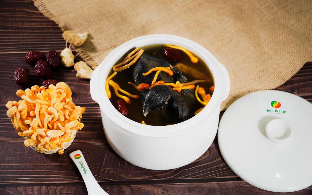 Bật mí quà biếu Tết 2024 thơm ngon, bổ dưỡng dành tặng người thân - 1 Bật mí quà biếu Tết 2024 thơm ngon, bổ dưỡng dành tặng người thân - 1
