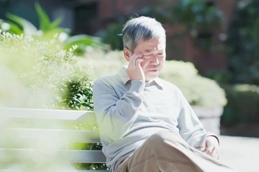 Lấy vợ trẻ kém 27 tuổi, tôi "sáng mắt" sau 3 tháng sống chung