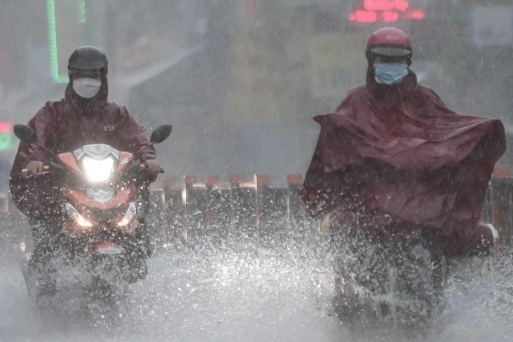 Cestování 30 km do práce za plat... téměř 5 milionů VND - 2 Đi phượt 30km tới công sở vì mức lương... gần 5 triệu đồng - 2