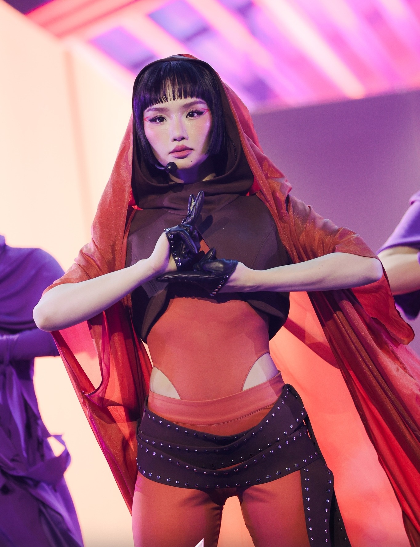 Miu Lê tuổi 34: Gợi cảm sau giảm cân, tin đồn hẹn hò rich kid kém 5 tuổi - 3 Miu Lê tuổi 34: Gợi cảm sau giảm cân, tin đồn hẹn hò rich kid kém 5 tuổi - 3