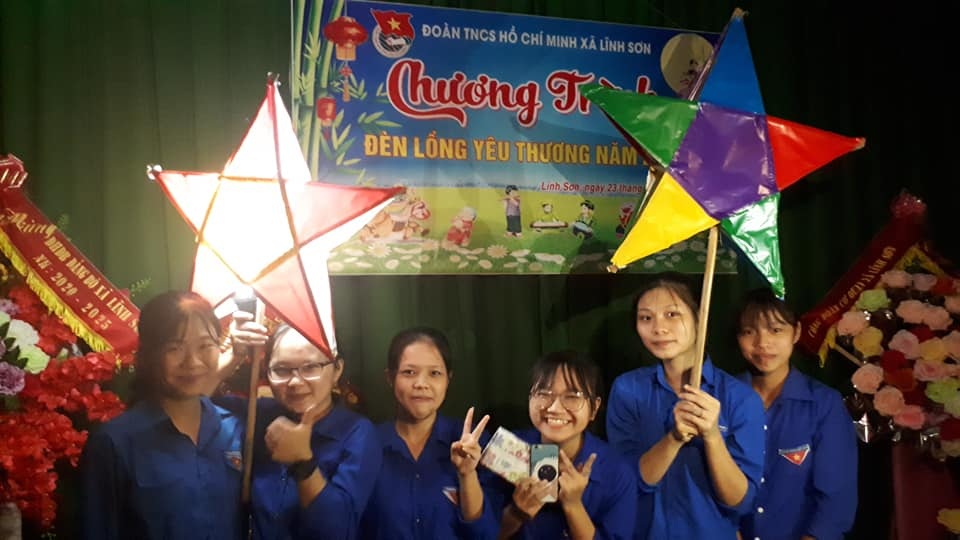 Tuổi trẻ Nghệ An chung sức triển khai chương trình “Đèn lồng yêu thương” - 3